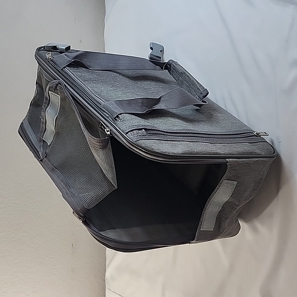 NWOT Petseek 2 in 1 Soft-Sided Airline Approved Backpack Travel Pet Carrier - Picture 14 of 16